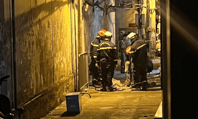 Hà Nội: Rơi thang máy nhà dân, 2 người chết