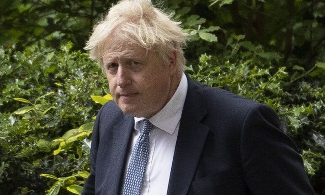 Thủ tướng Anh đối mặt bỏ phiếu bất tín nhiệm