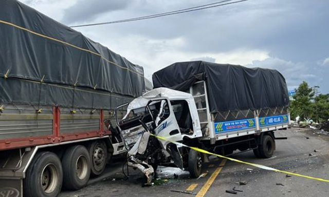 Tai nạn liên hoàn trên đường Hồ Chí Minh, nhiều người bị thương nặng