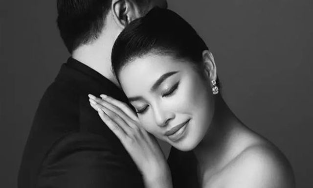 Phạm Hương tiếp tục 'nhá hàng' khoảnh khắc tình tứ bên chồng đại gia, dân mạng: 'Sốt cả ruột'