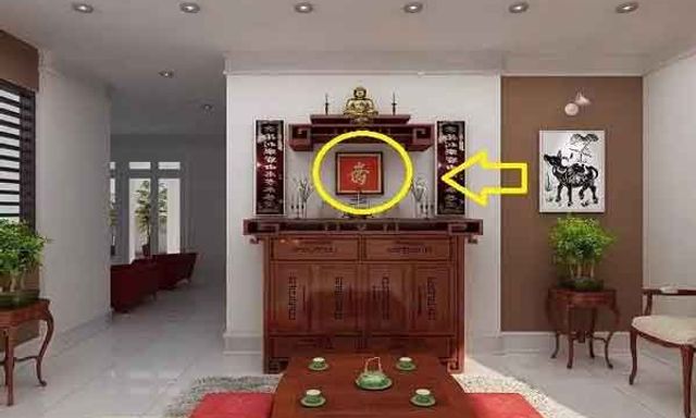 4 đồ vật cứ tiện tay đặt dưới chân bàn thờ, bảo sao thiếu tiền quanh năm