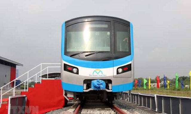 Metro Bến Thành - Suối Tiên chạy thử 10km đầu tiên