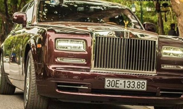 Giảm giá gần 9 tỷ đồng, Rolls-Royce Phantom Lửa Thiêng của ông Trịnh Văn Quyết có tìm được chủ?