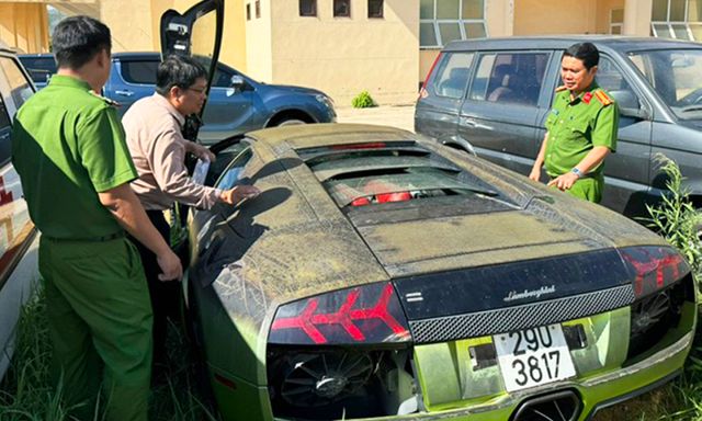 Quảng Bình: Vì sao siêu xe Lamborghini và Mercedes G63 lại bị tiêu hủy?