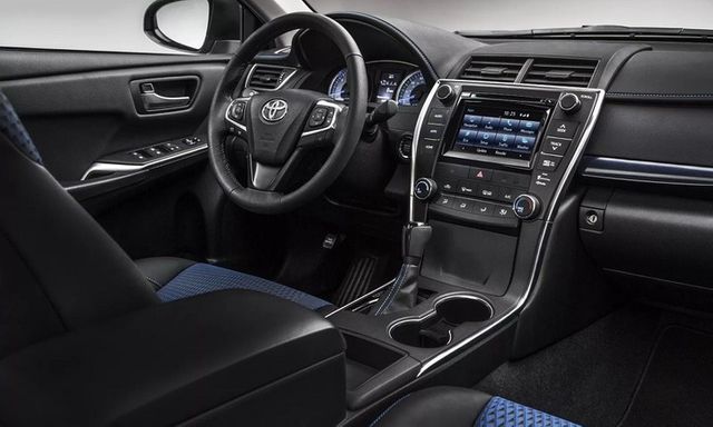 Vụ Toyota thua kiện vì xe sang Camry bốc mùi khó chịu, điều thú vị không phải ai cũng biết