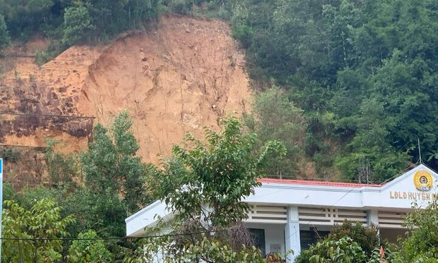 Quảng Ngãi ra công văn khẩn yêu cầu rà soát, di dời dân khỏi vùng nguy cơ sạt lở núi