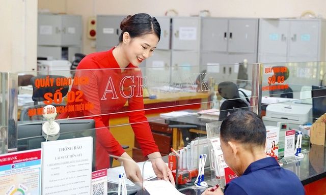 Lãi suất ngân hàng hôm nay 6/10: Hai ngân hàng trên 8%