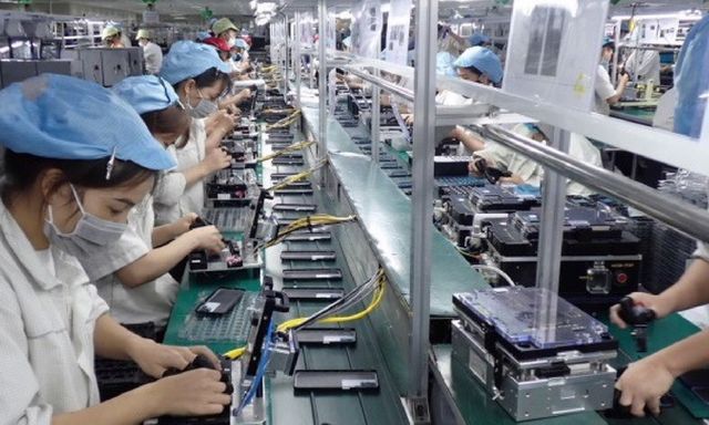 Việt Nam thu về 41,89 tỷ USD từ xuất khẩu điện thoại và linh kiện trong 9 tháng năm 2024