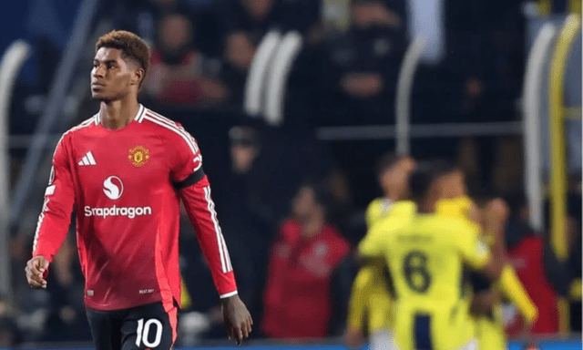 Kết quả bóng đá hôm nay ngày 25/10: Fenerbahce vẫn gieo sầu cho Man United