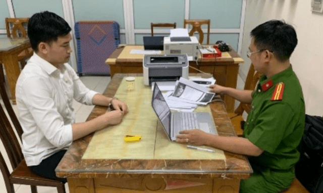 Bắt nguyên nhân viên ngân hàng lừa đảo hàng tỷ đồng rồi 