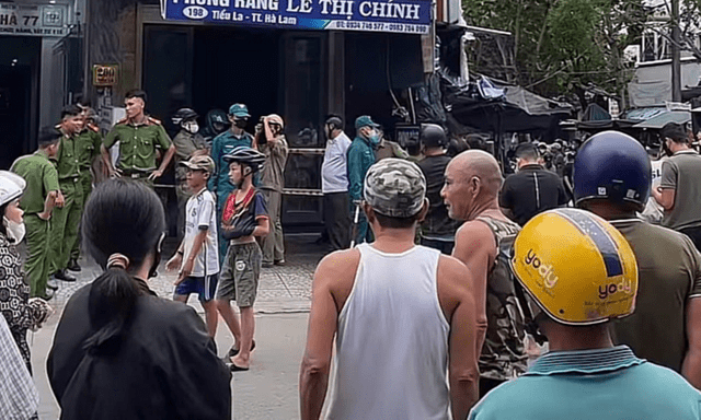 Điều tra vụ người đàn ông mang xăng đến nhà người khác tự thiêu ở Quảng Nam