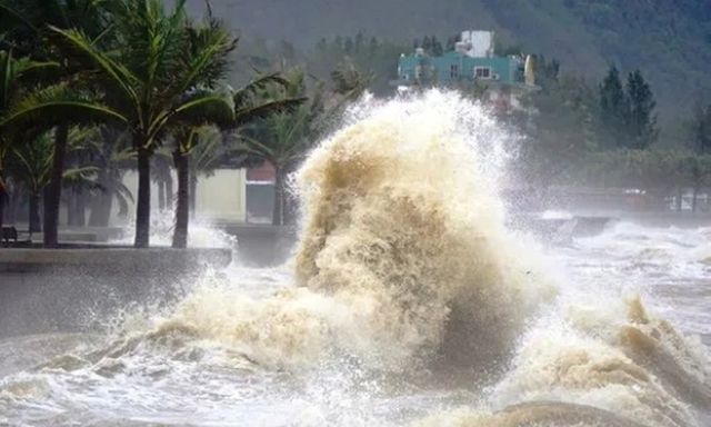 Bão Toraji dần suy yếu, Biển Đông khả năng đón thêm cơn bão rất mạnh khác