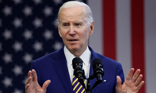 Ông Biden 