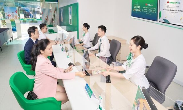 Lãi suất ngân hàng 13/12/2024: Giải mã đợt tăng lãi ồ ạt dịp cuối năm