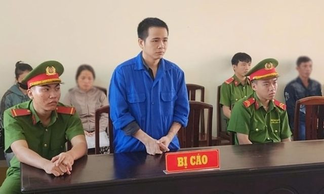 Sát hại vợ 