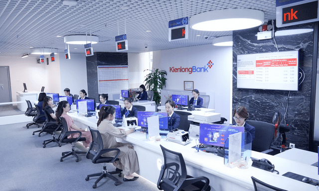 Lãi suất ngân hàng ngày 10/1/2025: Thêm một nhà băng tham gia 