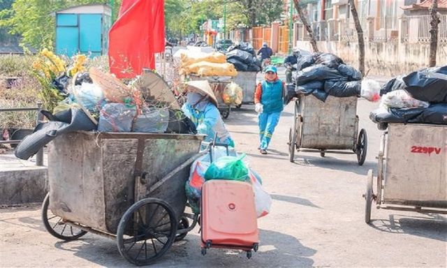Hà Nội: Lắp đặt camera giám sát việc xử lý rác thải tại 4 quận nội đô