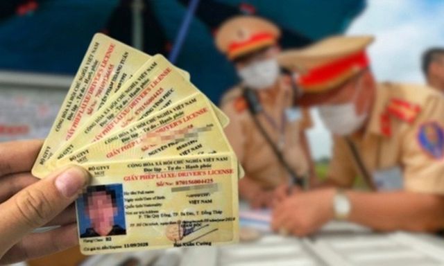 Hướng dẫn chi tiết quy trình cấp, đổi giấy phép lái xe năm 2025 nhanh chóng, đơn giản nhất