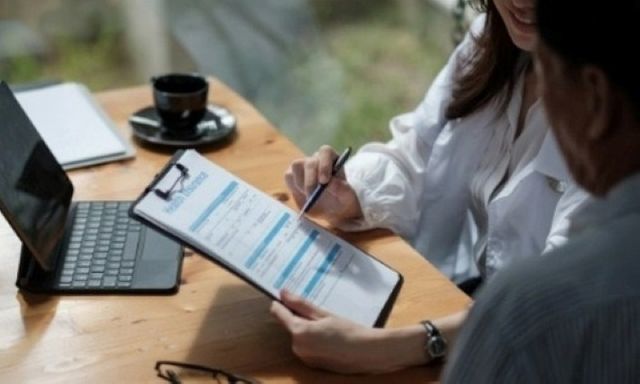 Nhân viên ngân hàng có được tiết lộ thông tin khách hàng không? 