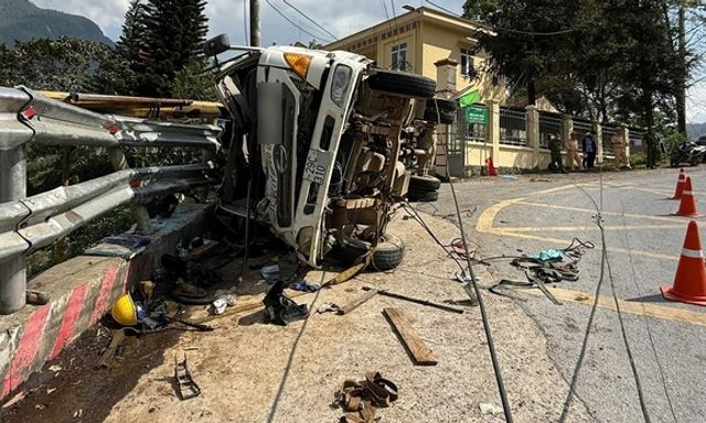 Tin tức tai nạn giao thông mới nhất ngày 20/4: Xe ba gác va chạm xe bồn, 1 người chết
