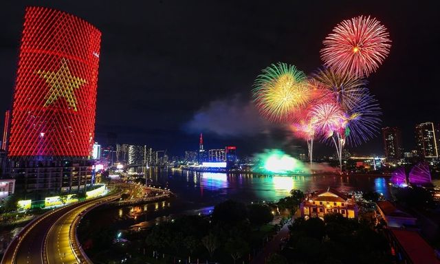 Tối nay (26/4), TP.HCM bắn pháo hoa lúc mấy giờ, ở đâu?