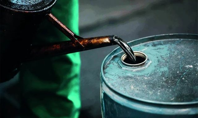 Giá xăng dầu hôm nay (7/5): Xăng dầu thế giới giữ đà tăng tốc 