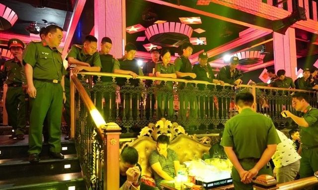 Địa điểm ăn chơi 