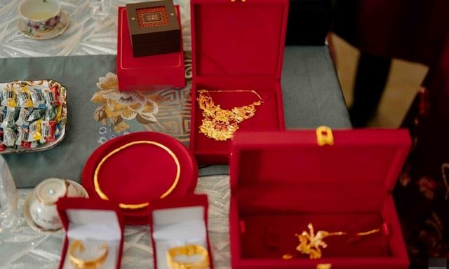 Đòi tăng sính lễ phút chót, chú rể làm điều không ngờ tới khiến nhà gái 