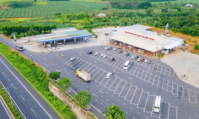 Xử nghiêm doanh nghiệp chậm đầu tư trạm dừng nghỉ trên cao tốc