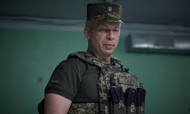 Tổng tư lệnh Ukraine bất ngờ hạ lệnh 