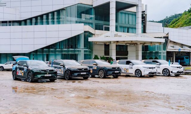 Đoàn xe VinFast VF 9 “phượt” Đông Nam Á: Xe điện Việt tự tin băng đèo, vượt đường đá hộc, thẳng tiến Thái Lan