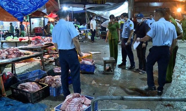 Khởi tố 5 bị can giết mổ, tuồn lợn bệnh ra thị trường tiêu thụ ở Hà Nội