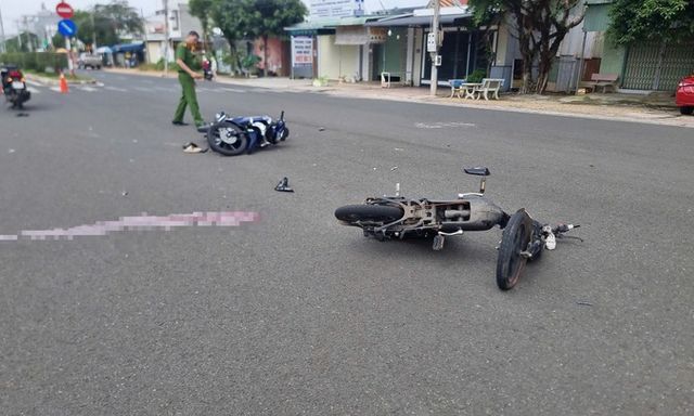 Tin tức tai nạn giao thông mới nhất ngày 16/7: Xe tải tập lái va chạm xe máy, một người tử vong