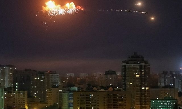 Thủ đô Moscow lại bị Ukraine tập kích, Nga ra tuyên bố 
