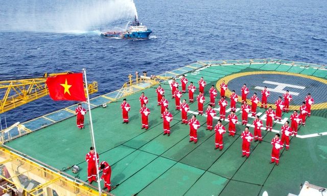 Chào mừng Đại hội đại biểu Đảng bộ Petrovietnam lần thứ IV, nhiệm kỳ 2025-2030:Khát vọng vươn mình trong nhiệm kỳ mới