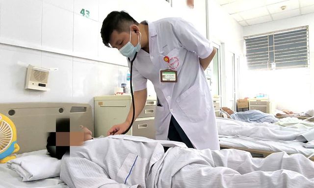 Rủ nhau đi khám vì cùng đau đầu, 3 người phát hiện “sự thật ngỡ ngàng” trong não