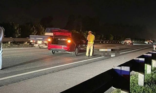 Tin tức tai nạn giao thông mới nhất ngày 11/8: Người đàn ông đi qua đường cao tốc bị ô tô tông