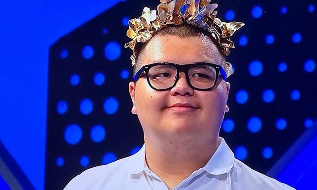 Nam sinh chuyên ngoại ngữ giành vòng nguyệt quế với điểm số cách biệt tại Olympia năm thứ 25
