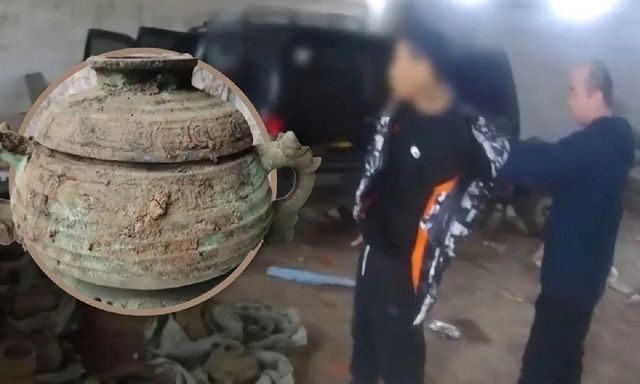 Tên trộm mộ nghiệp dư lấy 20 báu vật từ lăng mộ cổ sau khi 