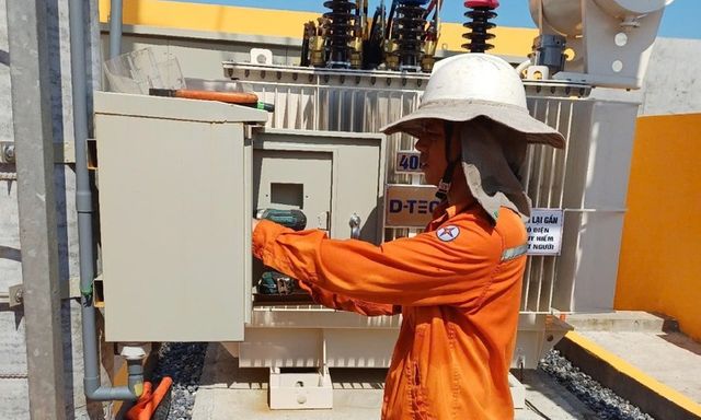 EVN giải thích lý do hơn 3,2 triệu hộ có hoá đơn tiền điện tháng 8 tăng mạnh