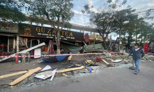 Clip nổ khí gas gần sân vận động ở Hải Phòng, nhiều người bị thương