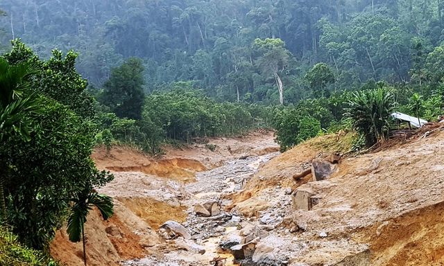 Chủ động ứng phó nguy cơ mưa lũ, lũ quét, sạt lở đất do ảnh hưởng của bão số 11