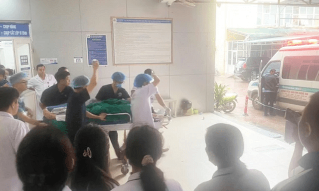 Các nữ điều dưỡng bệnh viện Sản Nhi Nghệ An bị tấn công khi cố gắng cứu trẻ sơ sinh khỏi tay kẻ côn đồ manh động