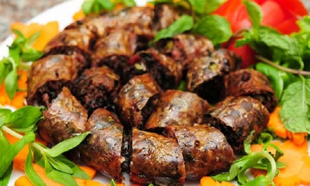  Cách làm dồi trường nướng sa tế bằng nồi chiên không dầu