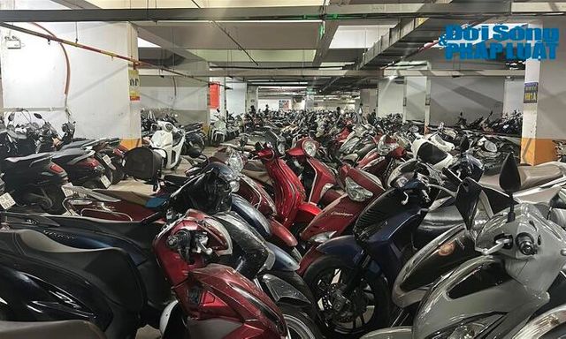 Sau phản ánh của ĐS&PL về việc chung cư HH Linh Đàm ngừng nhận trông xe điện dưới tầng hầm: UBND phường chỉ đạo khẩn 