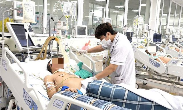 Người đàn ông gặp nguy kịch vì nấm aspergillus tấn công phổi sau cúm A