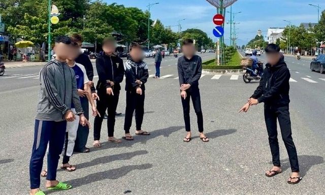 Bắt tạm giam 10 đối tượng liên quan đến vụ hỗn chiến chỉ vì nghi bị 