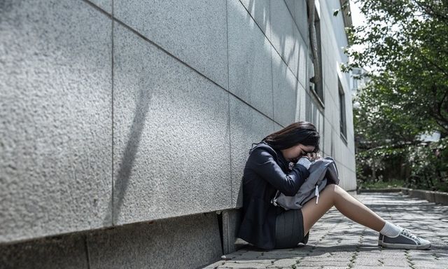 Bị phát tán hình ảnh ăn trộm kem, nữ sinh 18 tuổi làm chuyện đau lòng