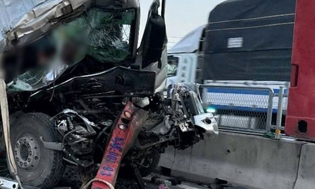 Tai nạn giao thông trên cao tốc Bùng- Vạn Ninh, 5 người thương vong