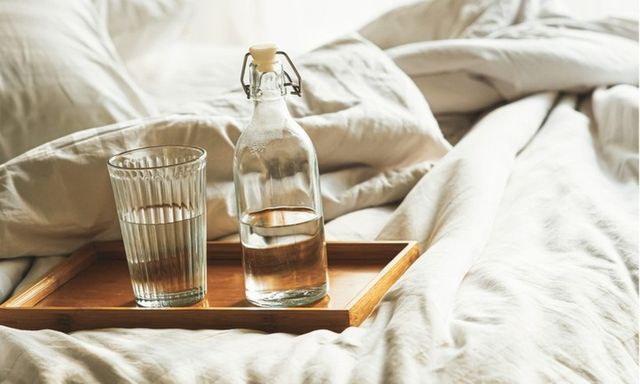 Những sai lầm khi uống nước khiến thận tổn thương